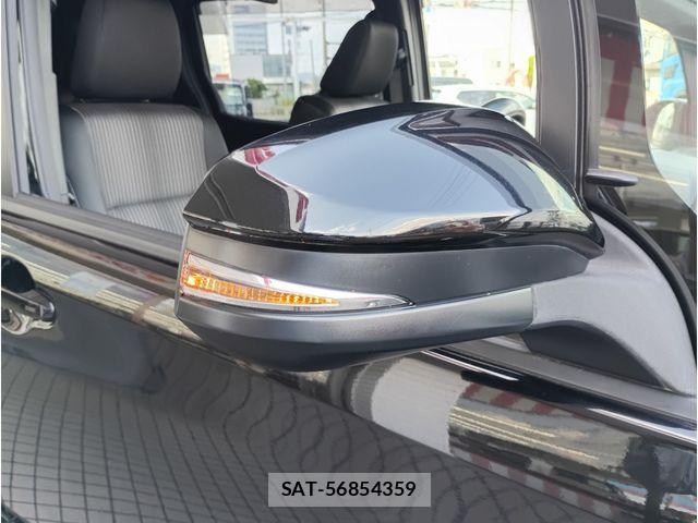 Toyota NOAH HYBRID 2017-11 7787738-6