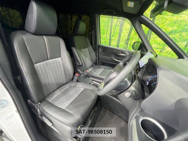 Toyota NOAH HYBRID 2025-10 7787764-8