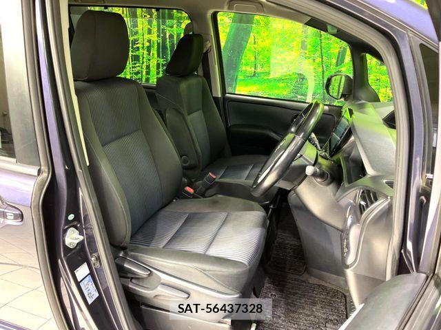 Toyota NOAH HYBRID 2016-05 7787732-7
