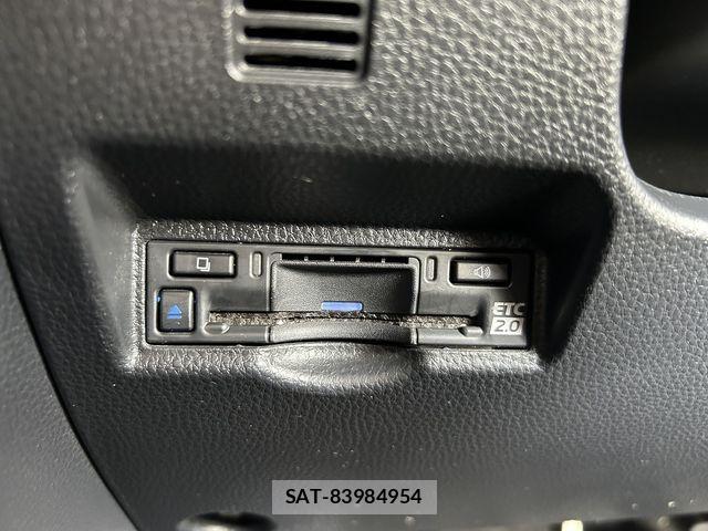 Toyota NOAH HYBRID 2022-10 7787745-5