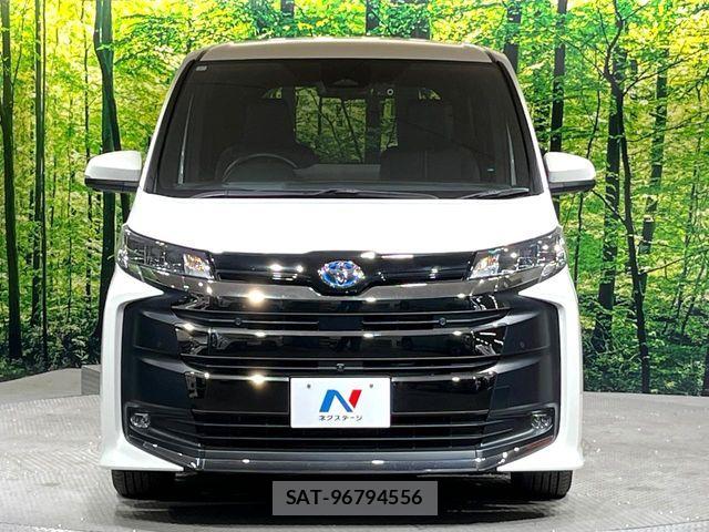 Toyota NOAH HYBRID 2023-07 7878440-14