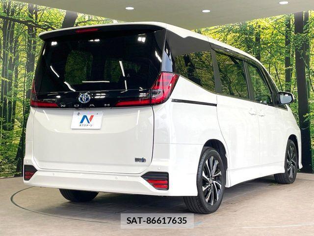 Toyota NOAH HYBRID 2024-01 7878441-17