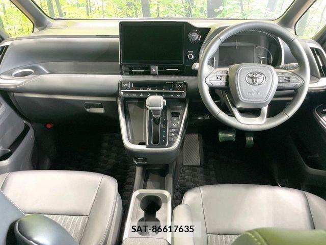 Toyota NOAH HYBRID 2024-01 7878441-1