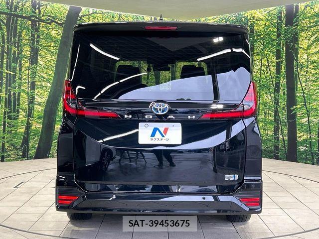 Toyota NOAH HYBRID 2023-07 7878439-15