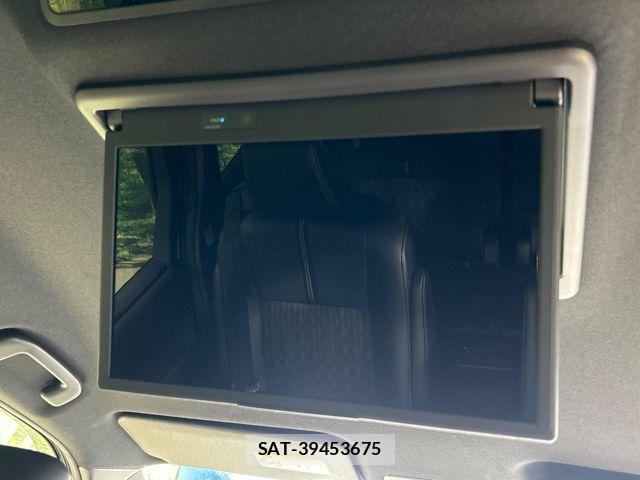 Toyota NOAH HYBRID 2023-07 7878439-4