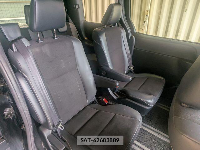 Toyota NOAH HYBRID 2019-06 7878446-9