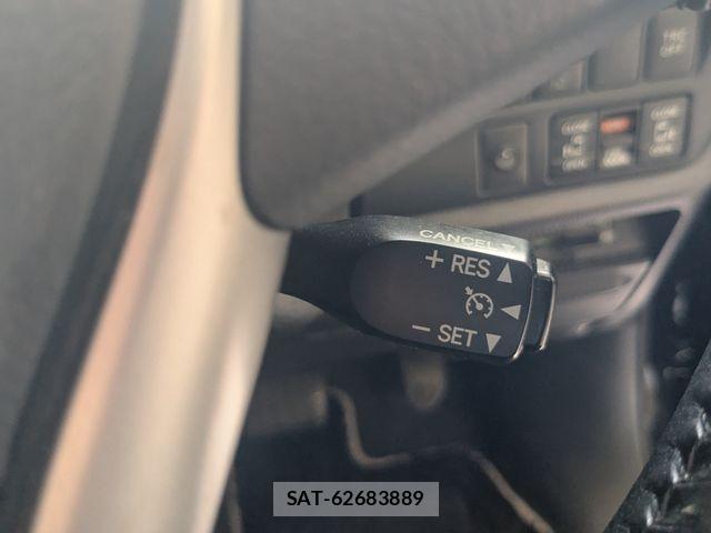Toyota NOAH HYBRID 2019-06 7878446-14