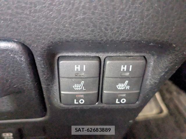 Toyota NOAH HYBRID 2019-06 7878446-24