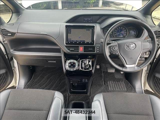 Toyota NOAH HYBRID 2020-02 7878444-14