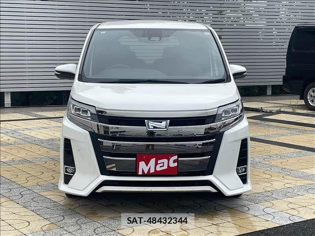 Toyota NOAH HYBRID 2020-02 7878444-1