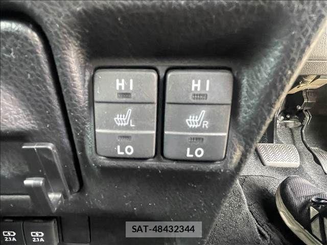 Toyota NOAH HYBRID 2020-02 7878444-19