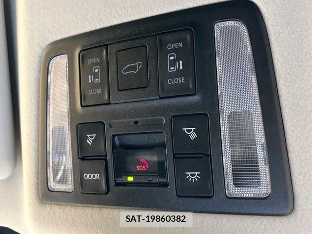 Toyota NOAH HYBRID 2023-02 7903146-3