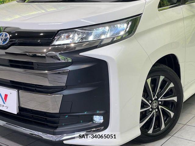 Toyota NOAH HYBRID 2023-03 7963003-12