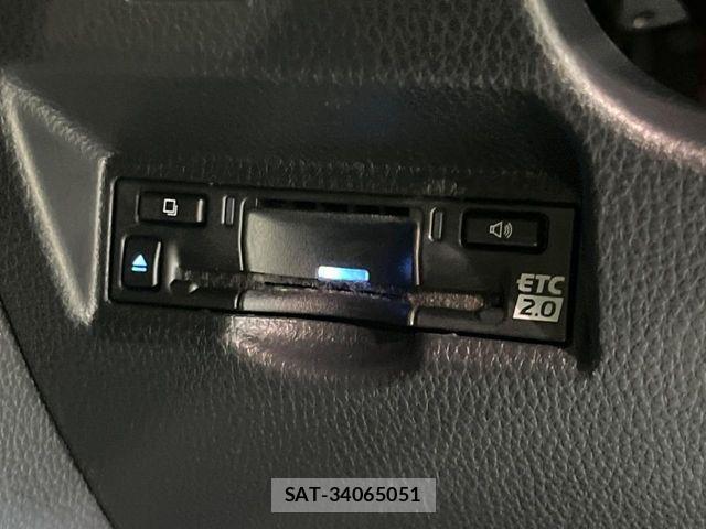 Toyota NOAH HYBRID 2023-03 7963003-6