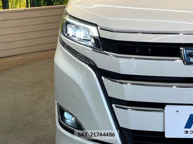 Toyota NOAH HYBRID 2020-09 7963016-11