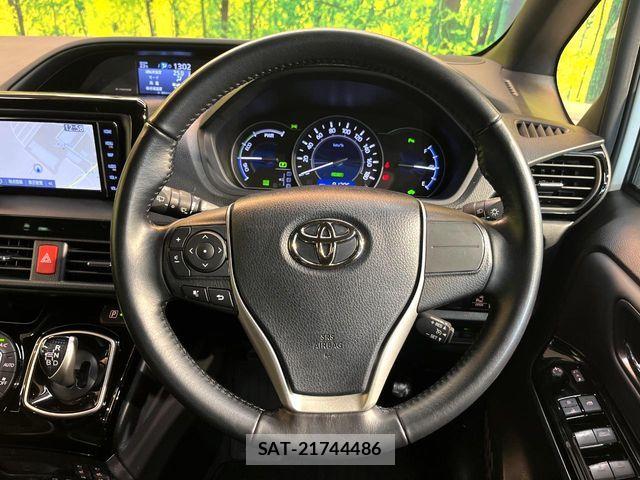 Toyota NOAH HYBRID 2020-09 7963016-7