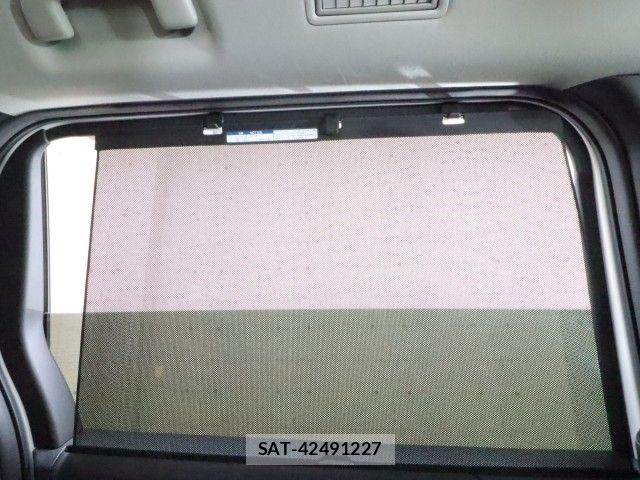 Toyota NOAH HYBRID 2022-04 7963007-5
