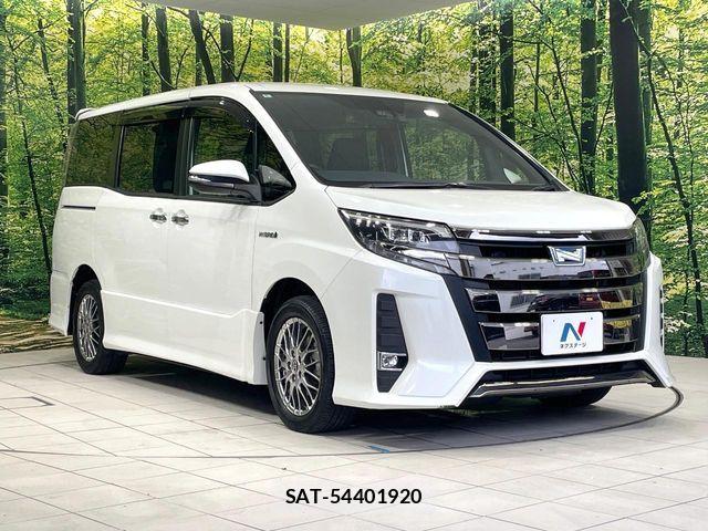 Toyota NOAH HYBRID 2018-09 7963009-16