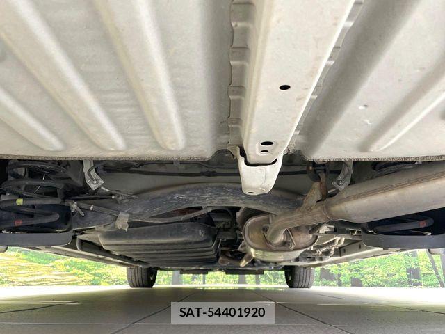 Toyota NOAH HYBRID 2018-09 7963009-19