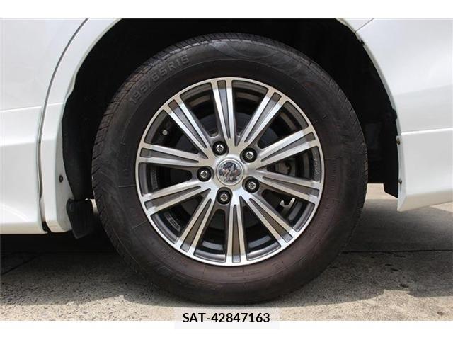 Toyota NOAH HYBRID 2015-02 7963020-16