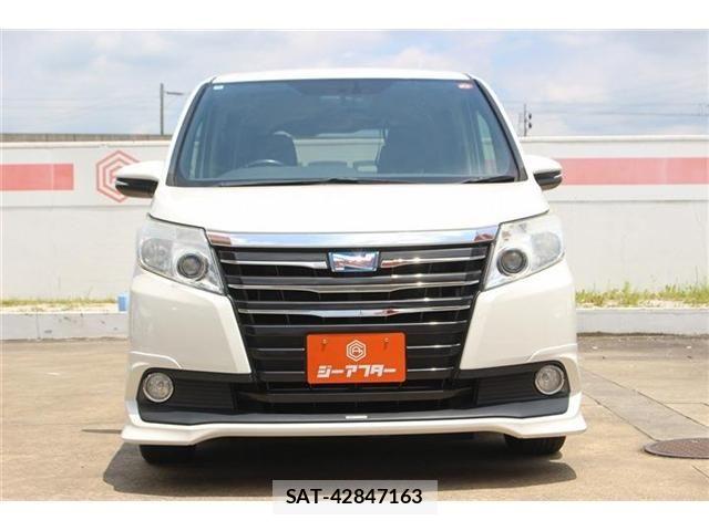 Toyota NOAH HYBRID 2015-02 7963020-7