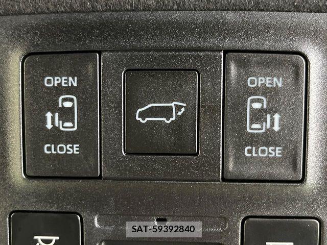 Toyota NOAH HYBRID 2022-09 7963001-5