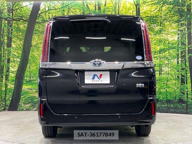 Toyota NOAH HYBRID 2019-01 7963014-16