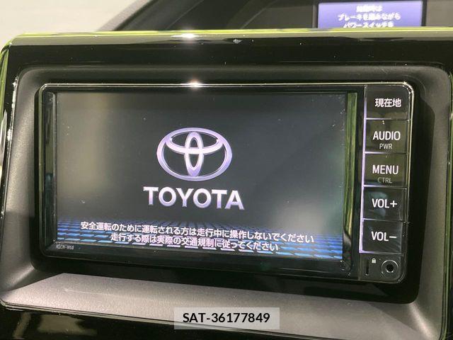 Toyota NOAH HYBRID 2019-01 7963014-2