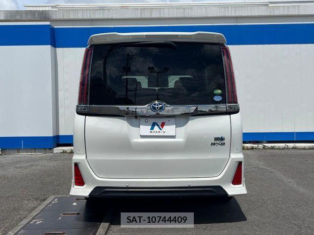Toyota NOAH HYBRID 2019-01 7963005-16