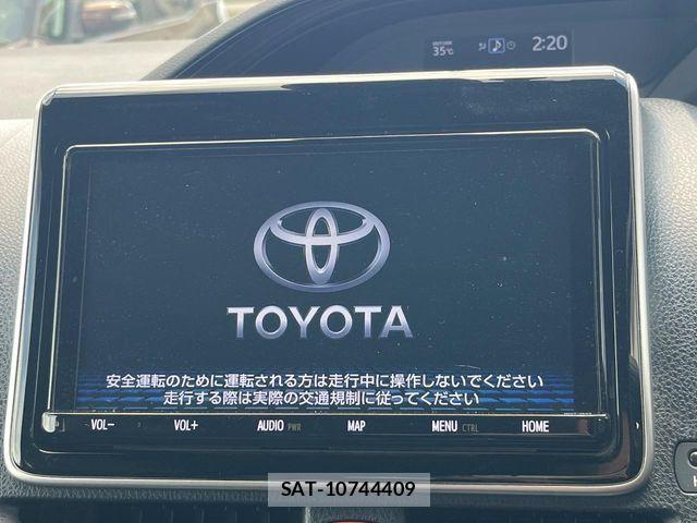Toyota NOAH HYBRID 2019-01 7963005-3