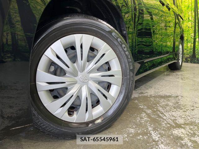 Toyota NOAH HYBRID 2022-03 7963010-13