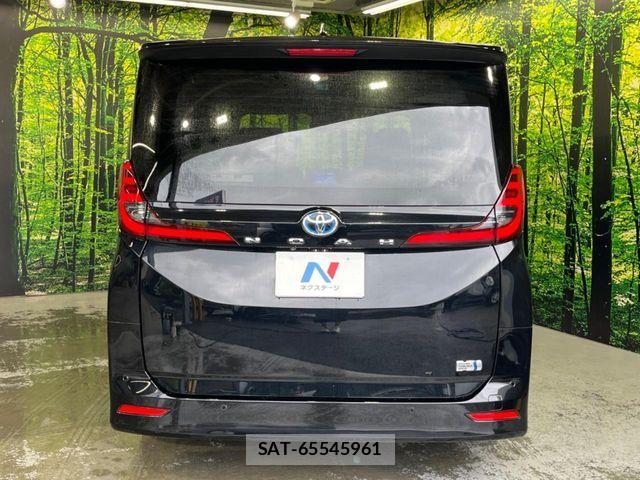 Toyota NOAH HYBRID 2022-03 7963010-16