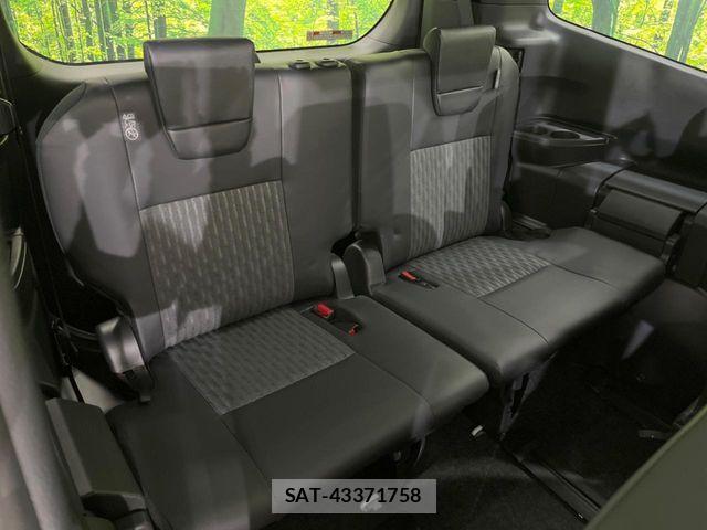 Toyota NOAH HYBRID 2026-01 7962993-8