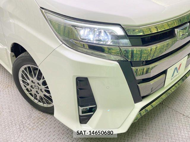 Toyota NOAH HYBRID 2021-06 7963008-12