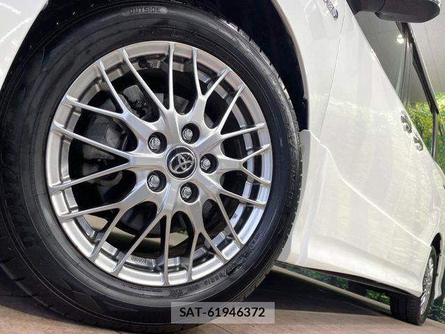 Toyota NOAH HYBRID 2018-03 7980356-13