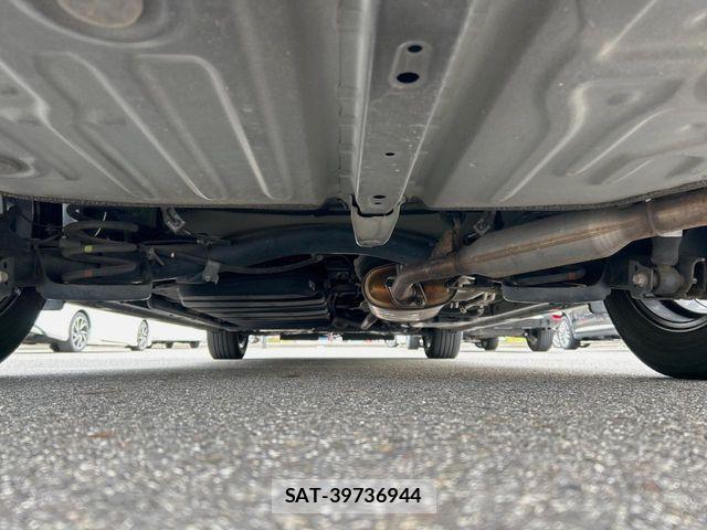 Toyota NOAH HYBRID 2017-12 7980359-18