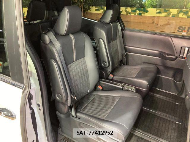 Toyota NOAH HYBRID 2023-03 7980350-8