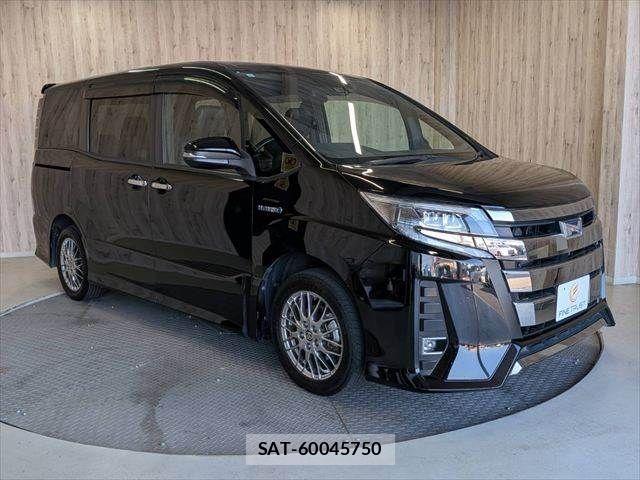 Toyota NOAH HYBRID 2019-11 7980357-17
