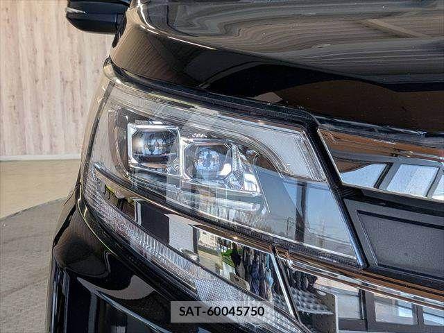 Toyota NOAH HYBRID 2019-11 7980357-25