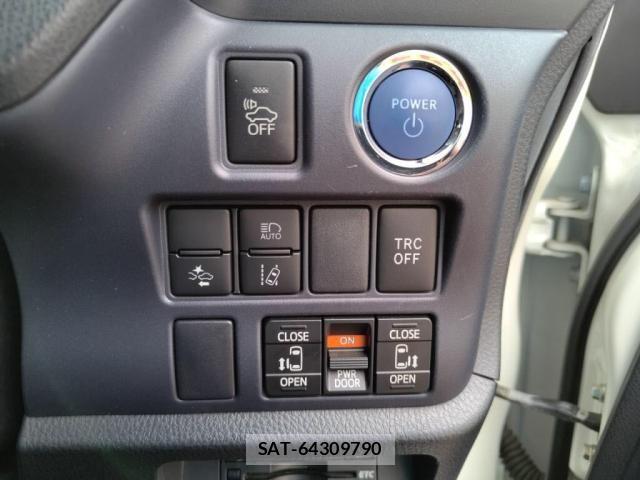 Toyota NOAH HYBRID 2016-03 7980358-16