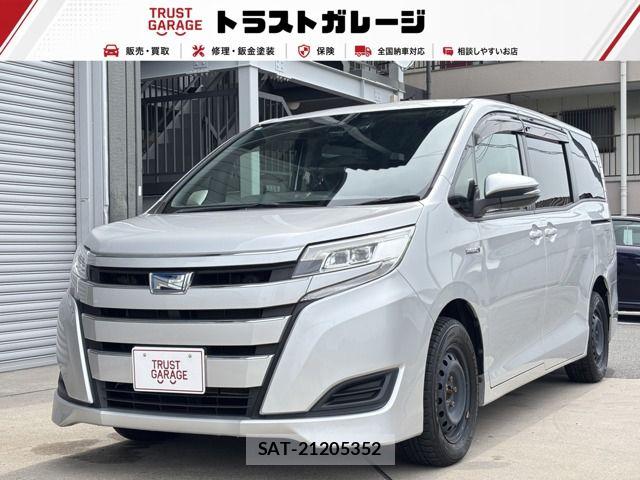 Toyota NOAH HYBRID 2018-04 7980361-0
