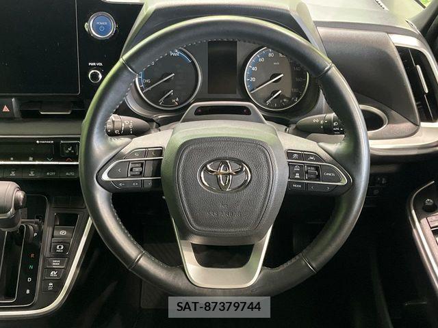 Toyota NOAH HYBRID 2022-03 7980355-11