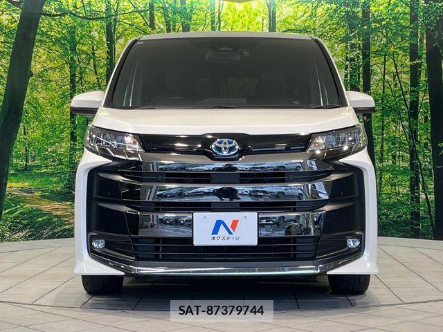 Toyota NOAH HYBRID 2022-03 7980355-14