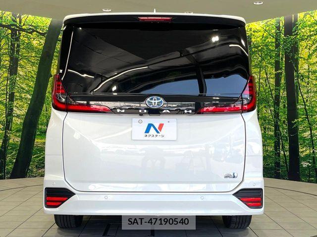 Toyota NOAH HYBRID 2024-01 7980351-15