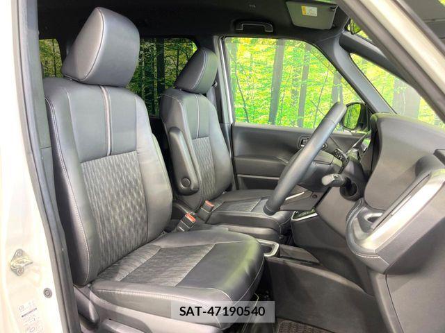 Toyota NOAH HYBRID 2024-01 7980351-7