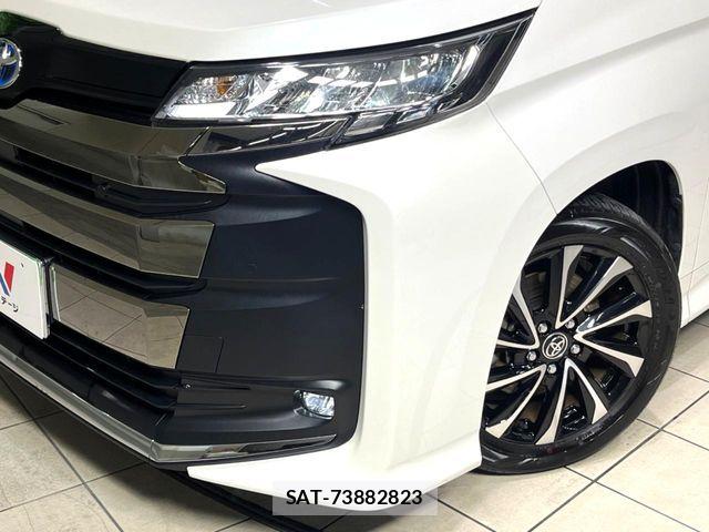 Toyota NOAH HYBRID 2024-03 7980349-13