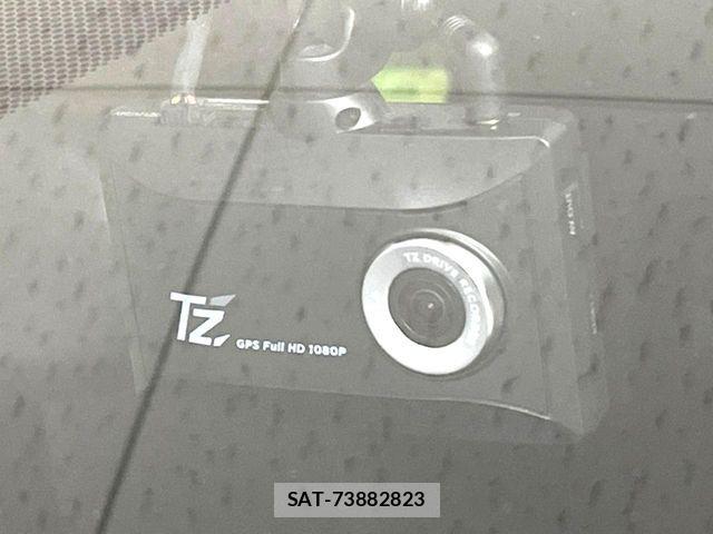 Toyota NOAH HYBRID 2024-03 7980349-7