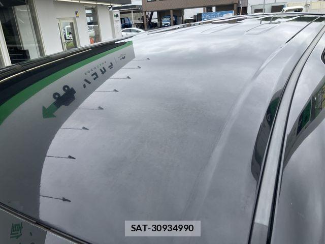 Toyota NOAH HYBRID 2018-06 7980360-28