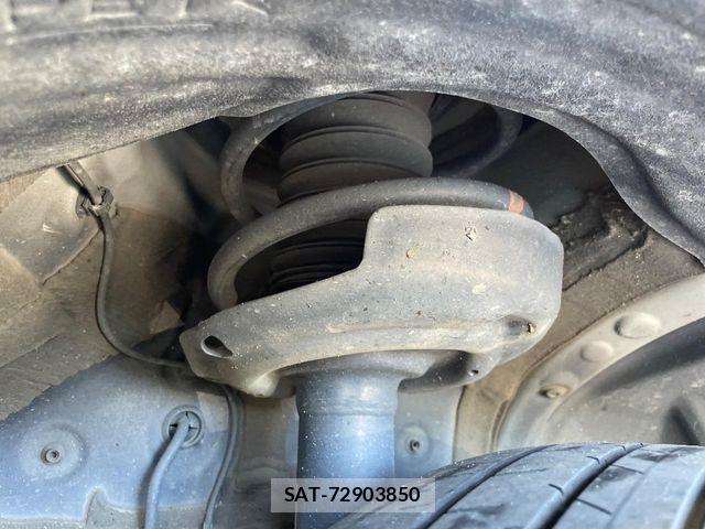 Toyota NOAH HYBRID 2022-12 8037268-19