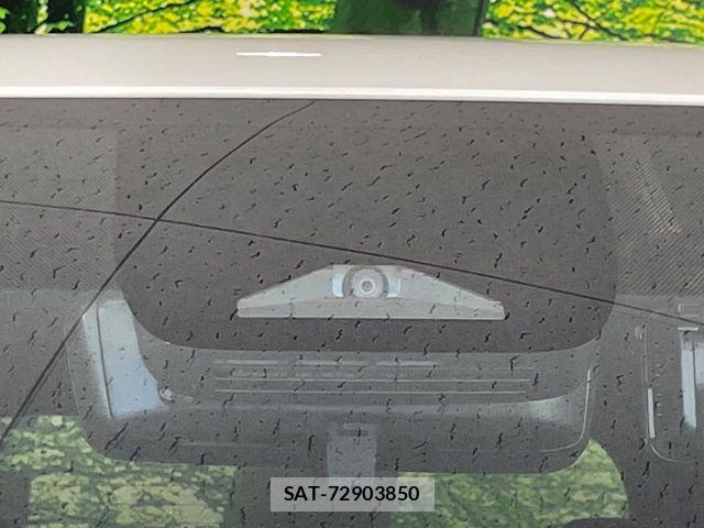 Toyota NOAH HYBRID 2022-12 8037268-6